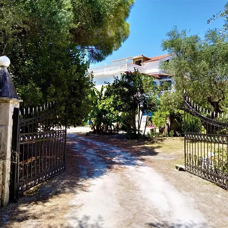 Blue By Irene Apartament *