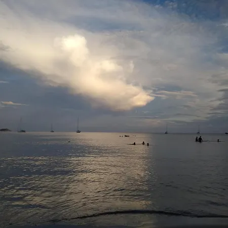 Blue By Irene דירה *