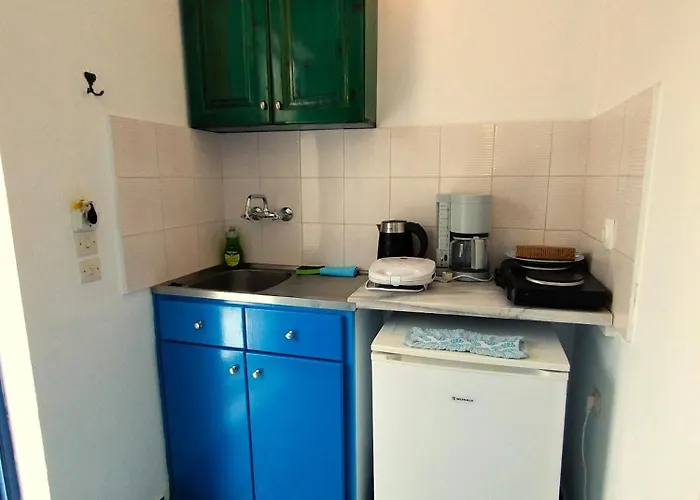 Blue By Irene * Λαγανάς